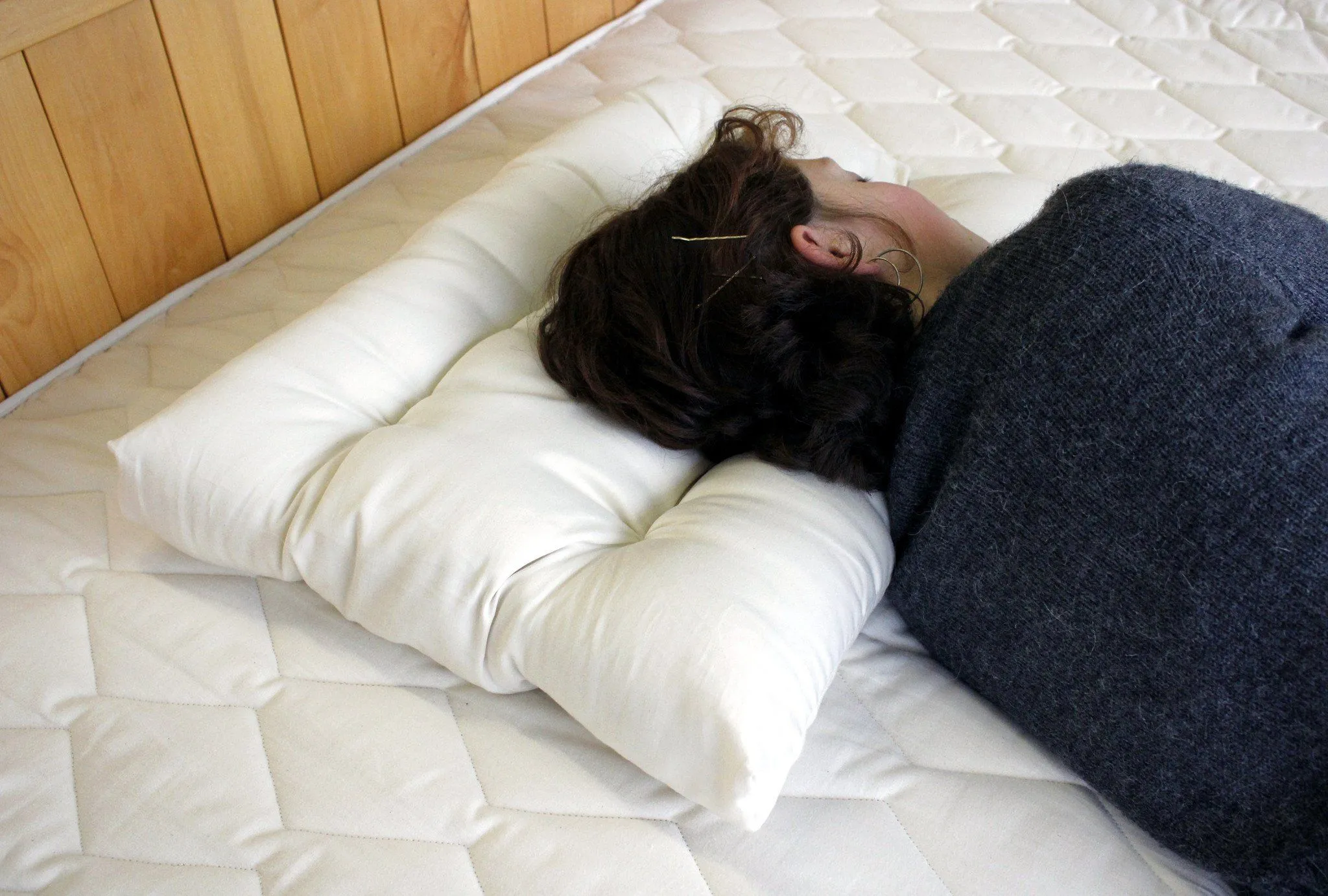 All-Natural Orthopedic Neck Pillow