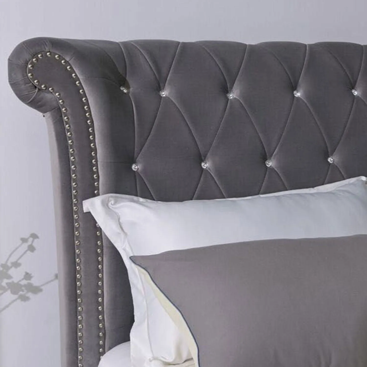 Ariel Silver upholstered Velvet Bed