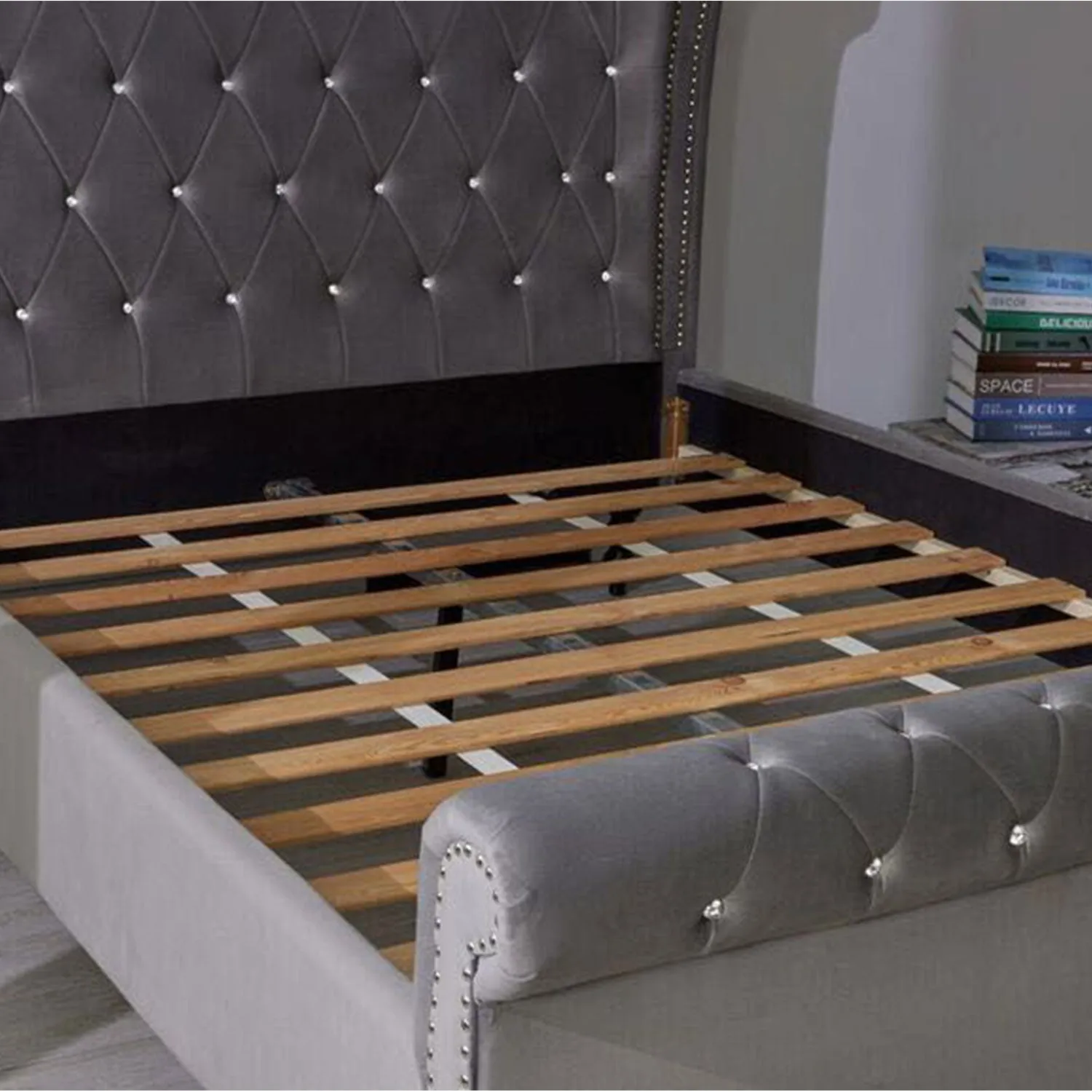 Ariel Silver upholstered Velvet Bed