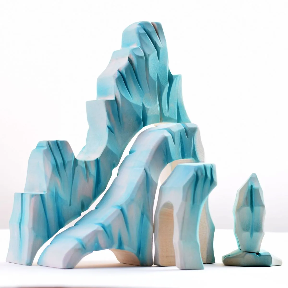 Large Wooden Icy Cliffs