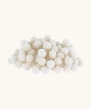 Papoose Toys White Pompoms 1cm 100 Pack