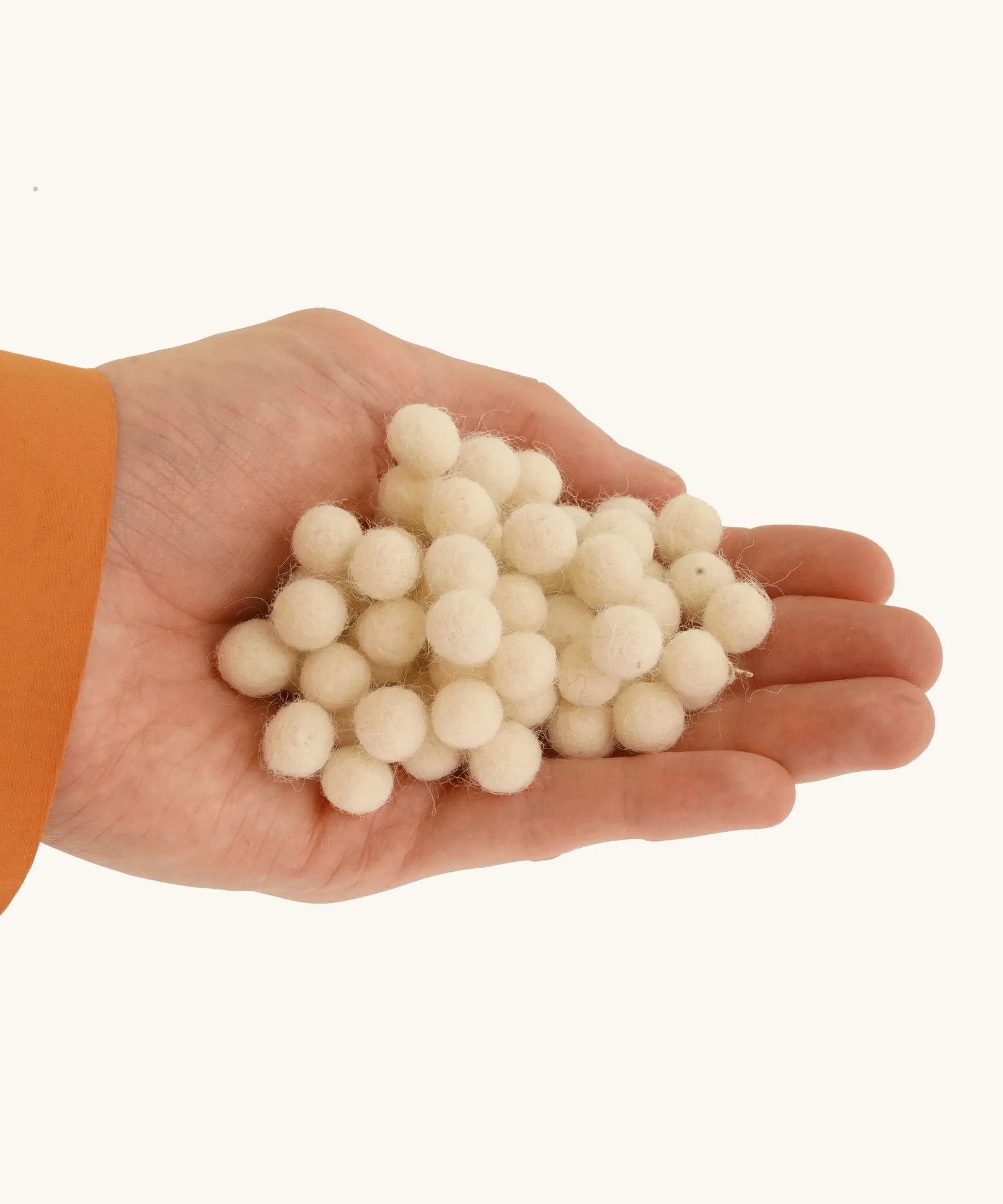 Papoose Toys White Pompoms 1cm 100 Pack