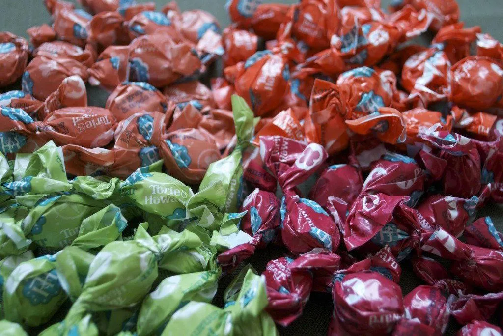 Torie and Howard Pink Grapefruit and Tupelo Honey Organic Hard Candy